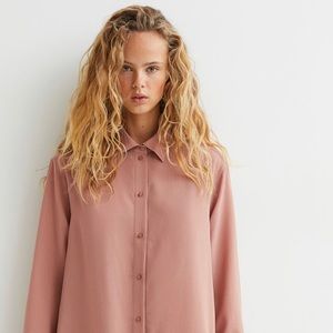 Brand new H&M Jacquard Weave Shirt Dress in dusty rose - size medium.